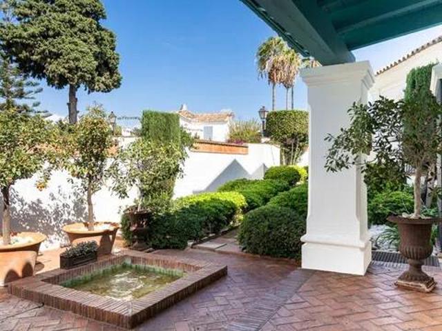 Casa en Venta en Estepona