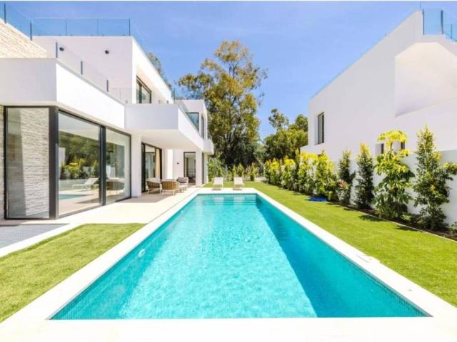 Casa en Venta en Estepona