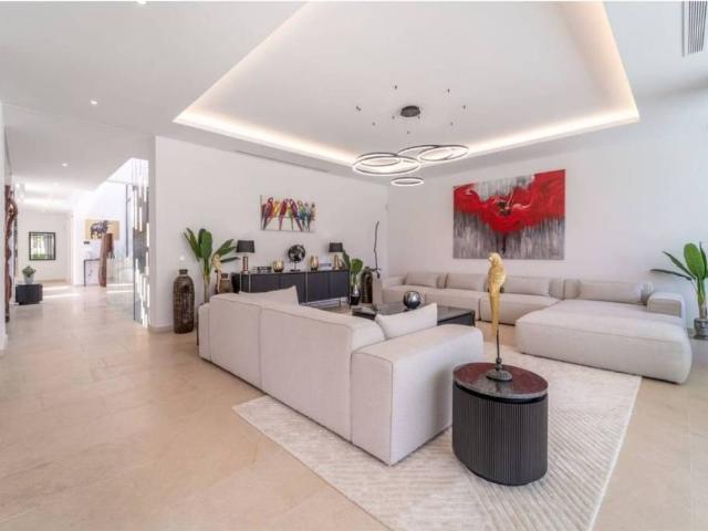 Casa en Venta en Estepona