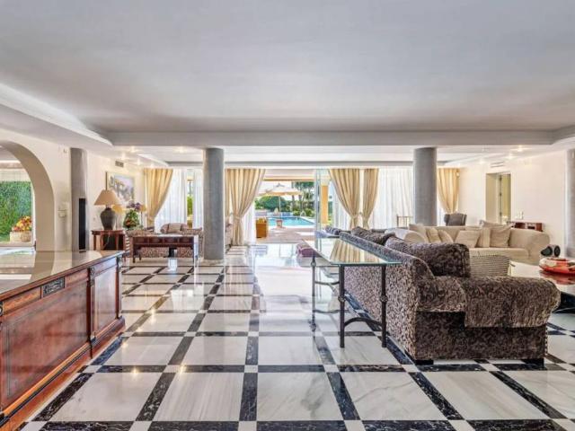 Casa en Venta en Estepona