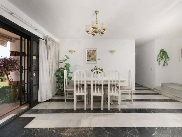Casa en Venta en Estepona