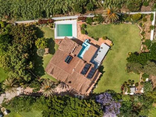 Casa en Venta en Estepona