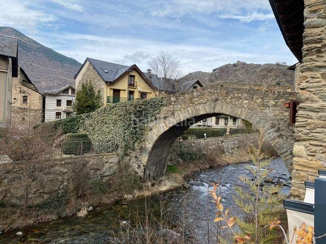 Casa en venta en Esterri d´Àneu Pirineos. Casas Esterri.