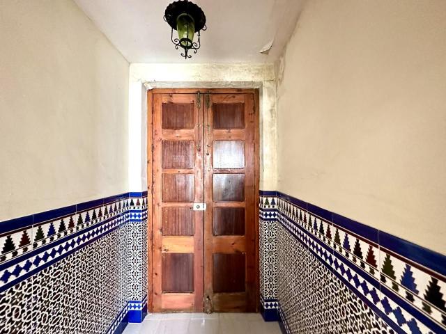 Casa en venta en Fuente de Piedra. Casa con encanto y gran potencial en el corazón de Fuente de Piedra. Casas Fuente de.