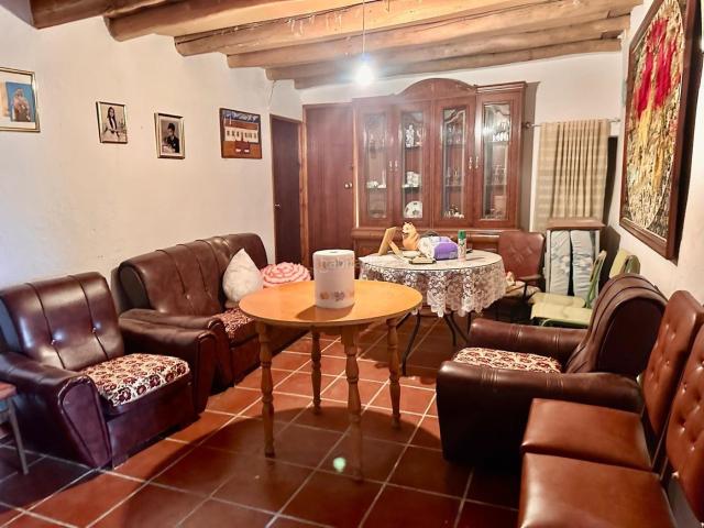 Casa en venta en Fuente Obejuna. A. Encantadora Casa en La Cardenchosa Naturaleza y Confort. Casas Fuente.
