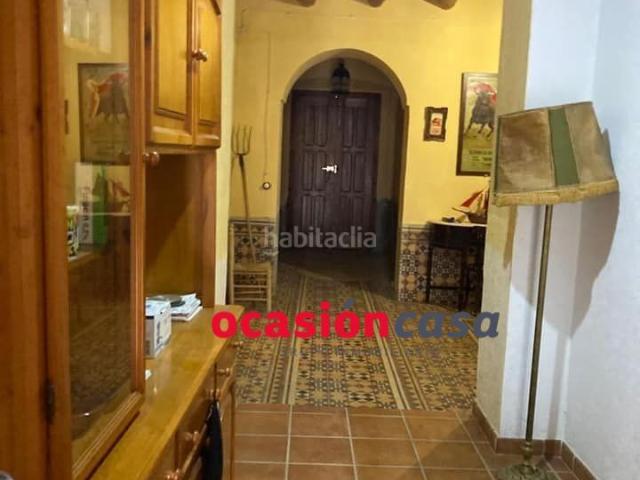 Casa en venta en Fuente Obejuna. CASA CON AMPLIO PATIO Y TEJADO NUEVO. Casas Fuente.