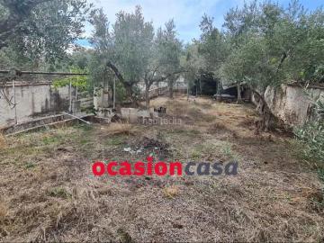 Casa en venta en Fuente Obejuna. CASA CON GRAN PATIO A LA VENTA. Casas Fuente.