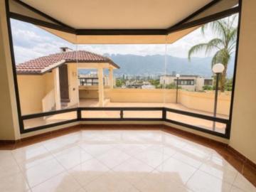 CASA EN VENTA EN FUENTES DEL VALLE, SAN PEDRO GARZA GARCIA