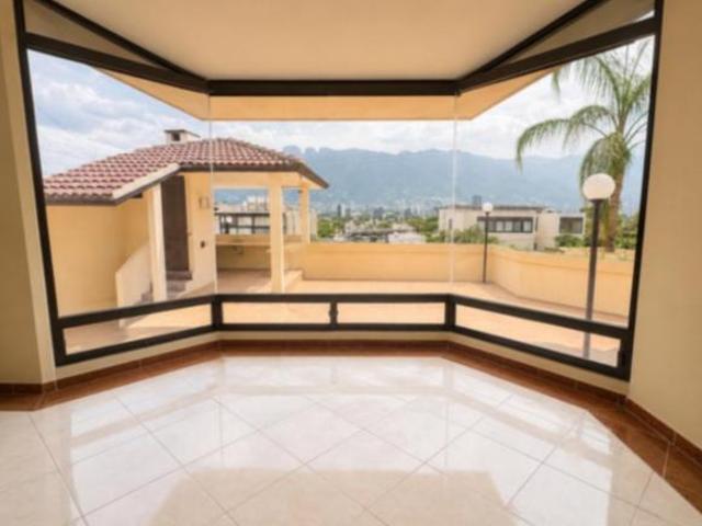 CASA EN VENTA EN FUENTES DEL VALLE, SAN PEDRO GARZA GARCIA