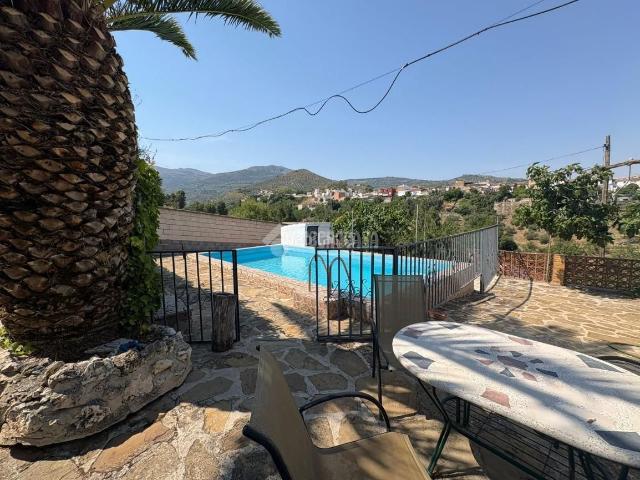 Casa en venta en Fuensanta de Martos. Casa en venta en Los villares. Casas Fuensanta de.