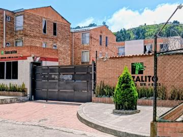 Casa En Venta En Facatativa En Barrio San Carlos Sauzalito Agrupacion De Viviend V360408