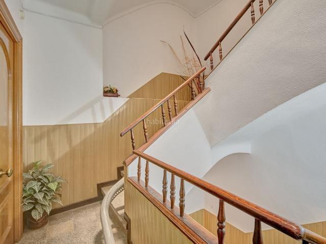 Casa en venta en Falces. Casa de 204 m con 7 habitaciones y gran terraza en Falces. Casas.