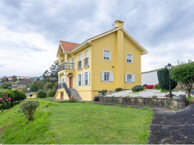 Casa en Venta en Fene