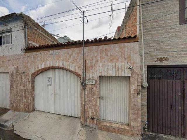 Casa en Venta en Ferrocarril, Guadalajara, Jalisco