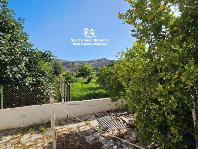 Casa en venta en Fines, Almería