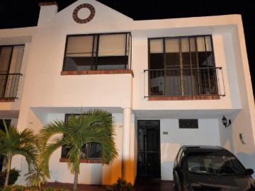 Casa En Venta En Flandes En Flandes V372640