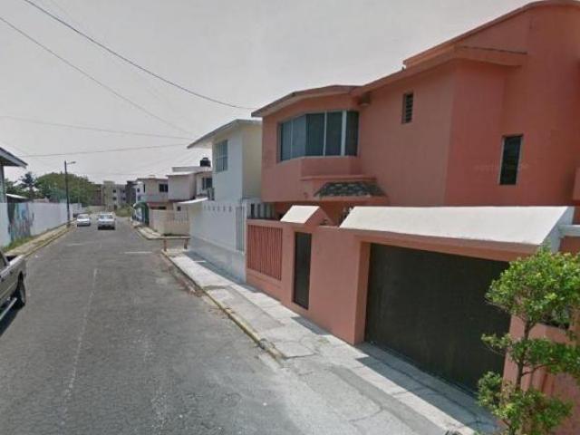 CASA EN VENTA EN FLORESTA VERACRUZ