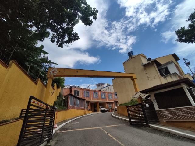 Casa En Venta En Floridablanca En Anillo Vial V359476
