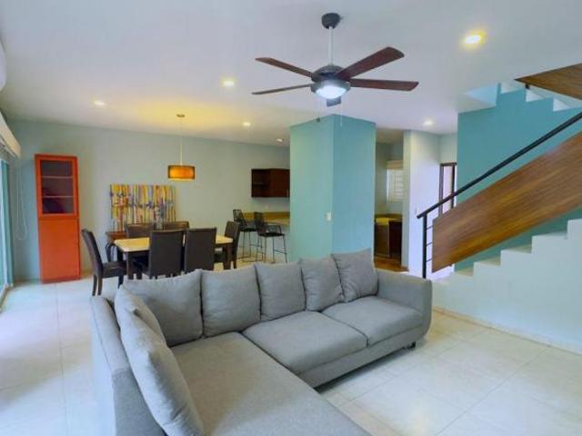 Casa en venta en Fluvial Vallarta, Puerto Vallarta, ubicación estratégica y alta plusvalía