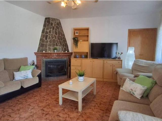 Casa en Venta en Fondón