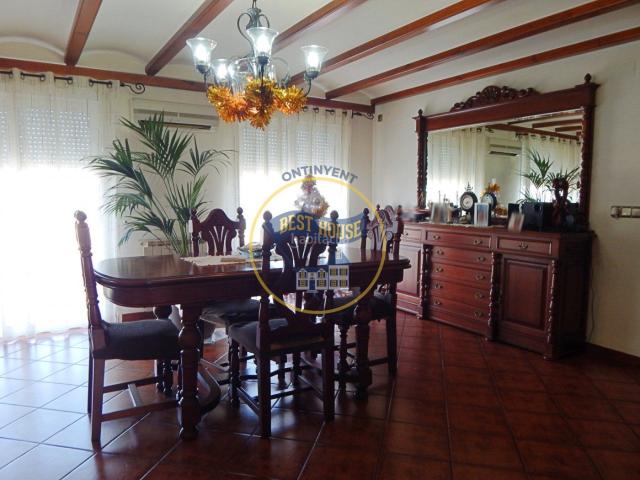 Casa en venta en Font de la Figuera la. EXCLUSIVA CASA CON ALMACÉN EN FONT DE LA FIGUERA!. Casas Font de la Figuera.