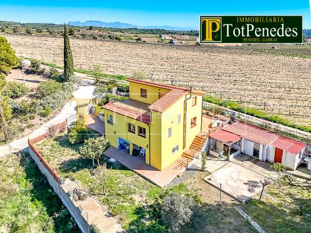 Casa en venta en Font rubí. EXCLUSIU CASA XALET A FONT RUBÍ. Casas.