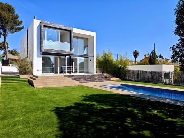Chalet en venta en Pallejà, Barcelona