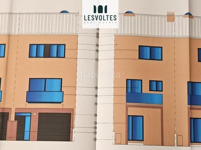 Casa adosada en venta en Forallac. Casas adosadas.