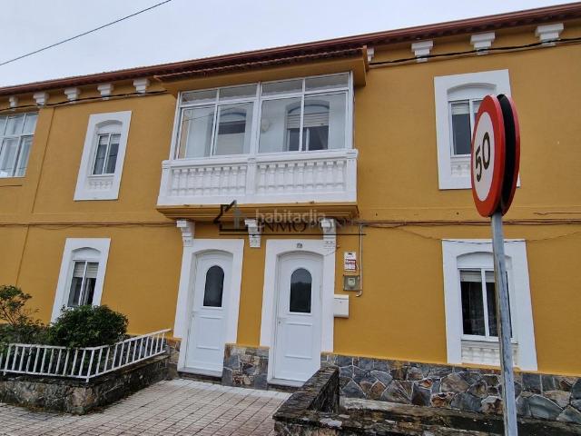 Casa en venta en Forcarei. Casa con Amplio Terreno en Venta en Ubicación Privilegiada Presentamos esta propiedad con un terreno de 2,076 m y una casa de 358. Casas.