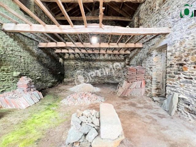 Casa en venta en Forcarei. Casa con terreno a reformar en ayuntamiento de Forcarei. Casas.