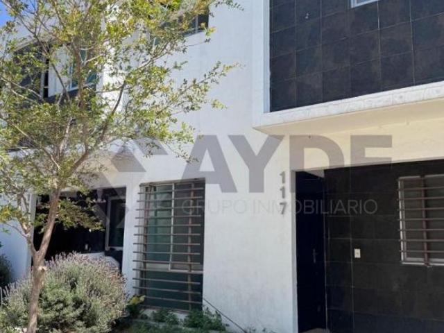CASA EN VENTA EN FORÉT RESIDENCIAL INT. 117