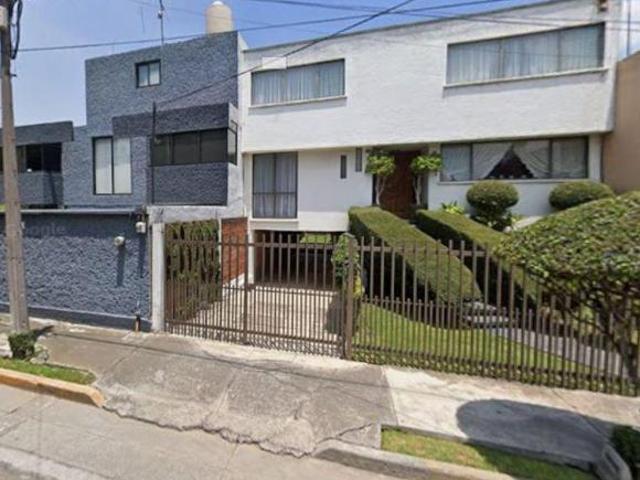Casa en Venta en Francisco Alonso Pinzón 93, Colón Echegaray, Naucalpan de Juárez, Méx