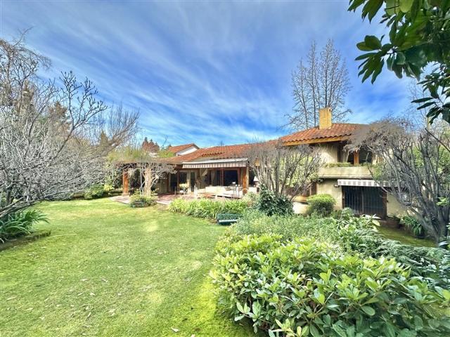 Casa en Venta en Francisco Bulnes Correa / Camino Otoñal