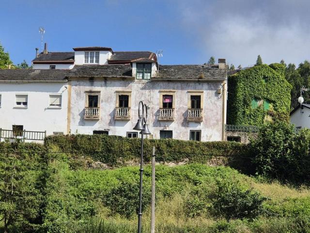 Casa en venta en Franco El. PROPIEDAD ÚNICA EN VIAVÉLEZ ASTURIAS. Casas Franco.