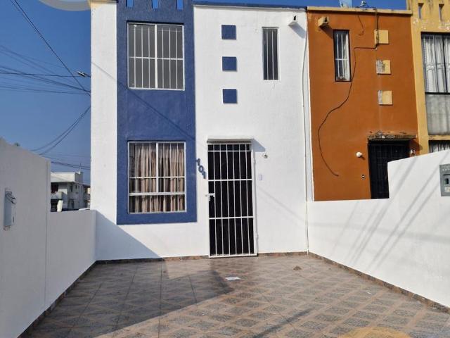 Casa en venta en Frac. Arboledas San Ram?n