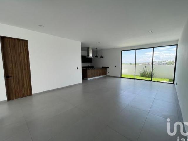 Casa en Venta en Frac. Lomalta, Tres Marías