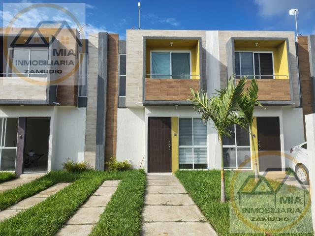 Casa en venta en Frac. Lagos de Puente Moreno