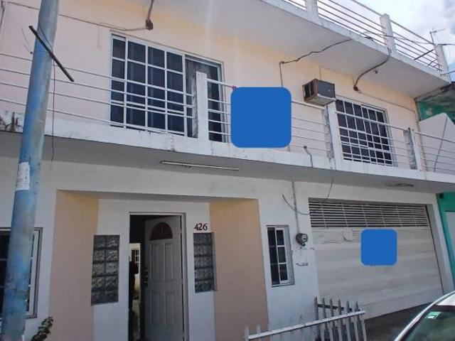 Casa en venta en Frac. Luis Echeverria