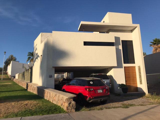 Casa en Venta en Fracc. Miravalle