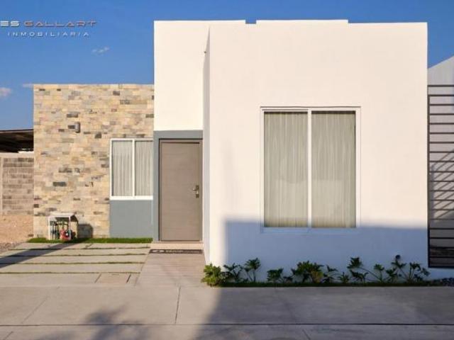 Casa en Venta en Fracc. Azura al Norte de la Ciudad de Aguascalientes