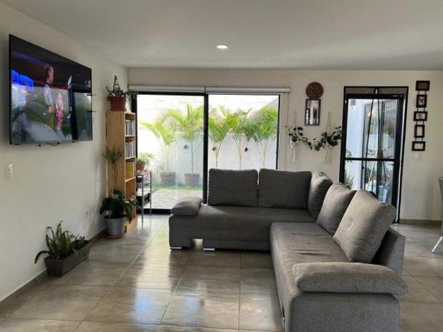 CASA EN VENTA EN FRACC ALTARA