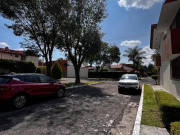 Casa en venta en Fracc. Arboledas de San Ignacio. Zona CU BUAP, Puebla