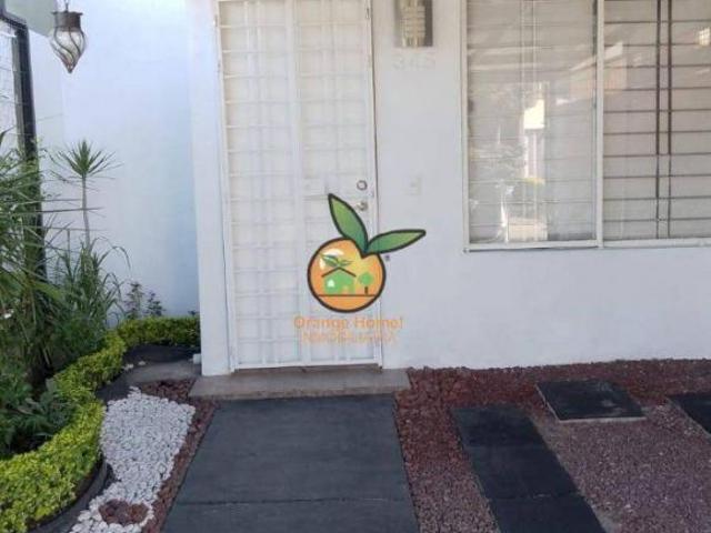 CASA EN VENTA EN FRACC. COLINAS DE TONALA