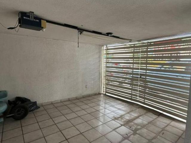 Casa en venta en Fracc. Eucaliptos Campestre, muy cerca de Funerales Hdz y El Dorado