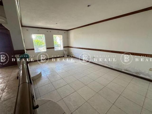 CASA EN VENTA EN FRACC. FLORES DEL TEPEYAC EN DELICIAS