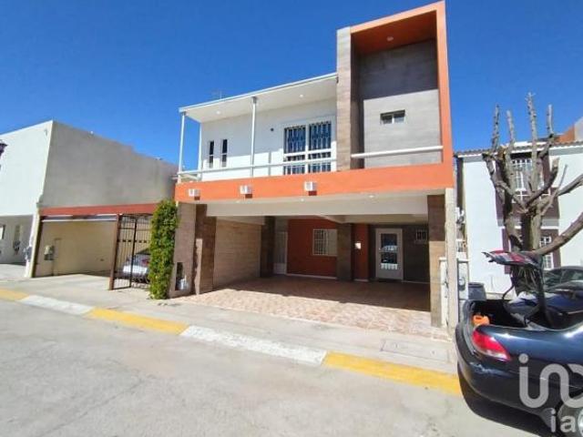 CASA EN VENTA EN FRACC. HACIENDA DE LOS NOGALES, ETAPA VI