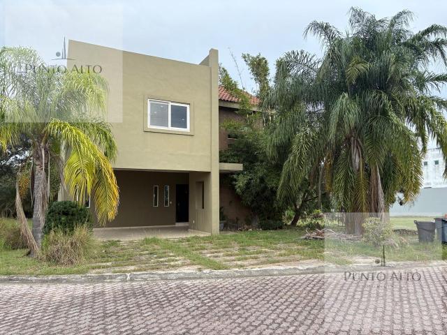 CASA EN VENTA EN FRACC. LAGUNAS DE MIRALTA EN ALTAMIRA, TAM