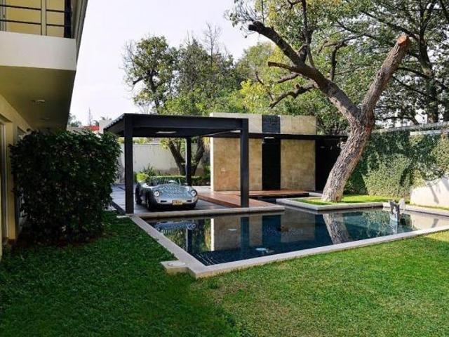 CASA EN VENTA EN FRACC. LAS FUENTES, ZAPOPAN