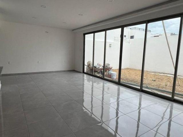 Casa en venta en Fracc. Lomas Diamante. ALVARADO, VER. RIVIERA VERACRUZANA