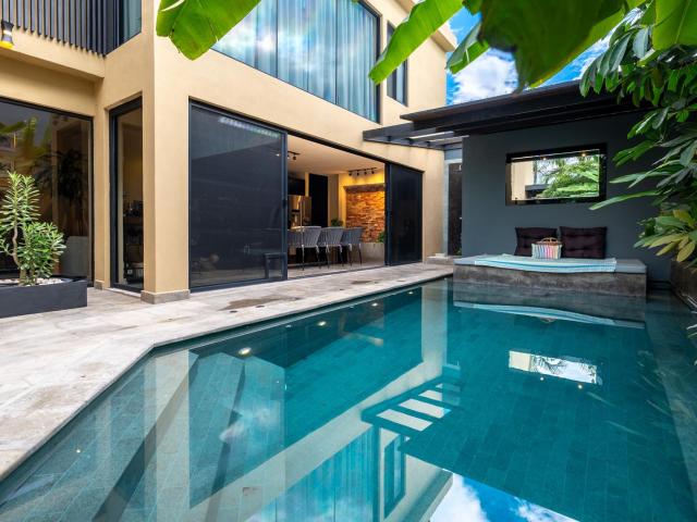 Casa en Venta en Fracc. Los Medanos, Puerto Vallarta ? 2 Recamaras, Alberca y Paneles Solares